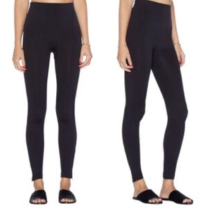 SPANX High Waisted Look at Me Now Seamless Legging Black Medium